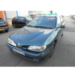 Traverse superieure RENAULT MEGANE 1