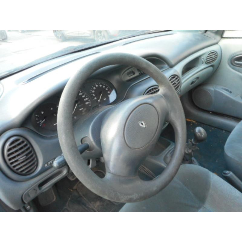 Traverse superieure RENAULT MEGANE 1 Photo n°13