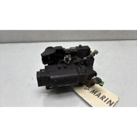 Serrure avant droit RENAULT MASTER 2