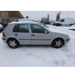 Renfort pare choc arriere (traverse) VOLKSWAGEN GOLF 4