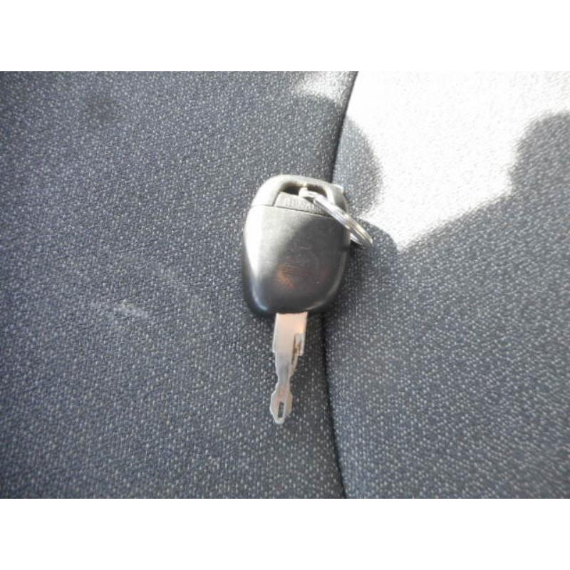 Traverse superieure RENAULT CLIO 2 Photo n°16