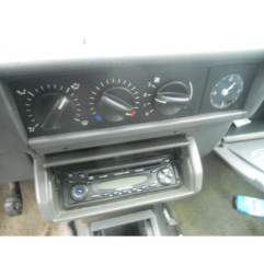 Leve vitre mecanique avant droit RENAULT CLIO 1