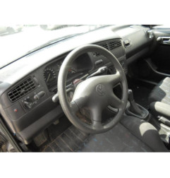 Pare choc arriere VOLKSWAGEN GOLF 3