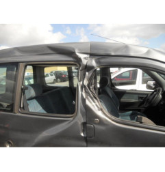 Pare choc arriere PEUGEOT PARTNER 1