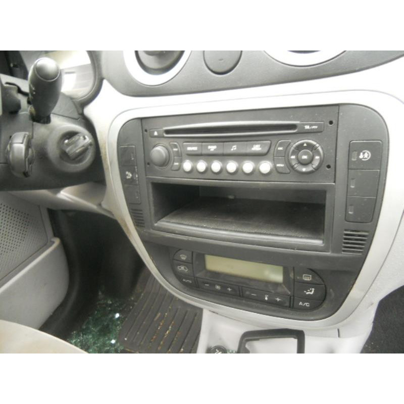 Charniere de capot CITROEN C3 1 Photo n°19