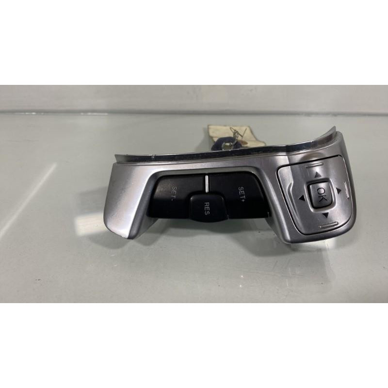 Commande autoradio FORD MONDEO 3 Photo n°9