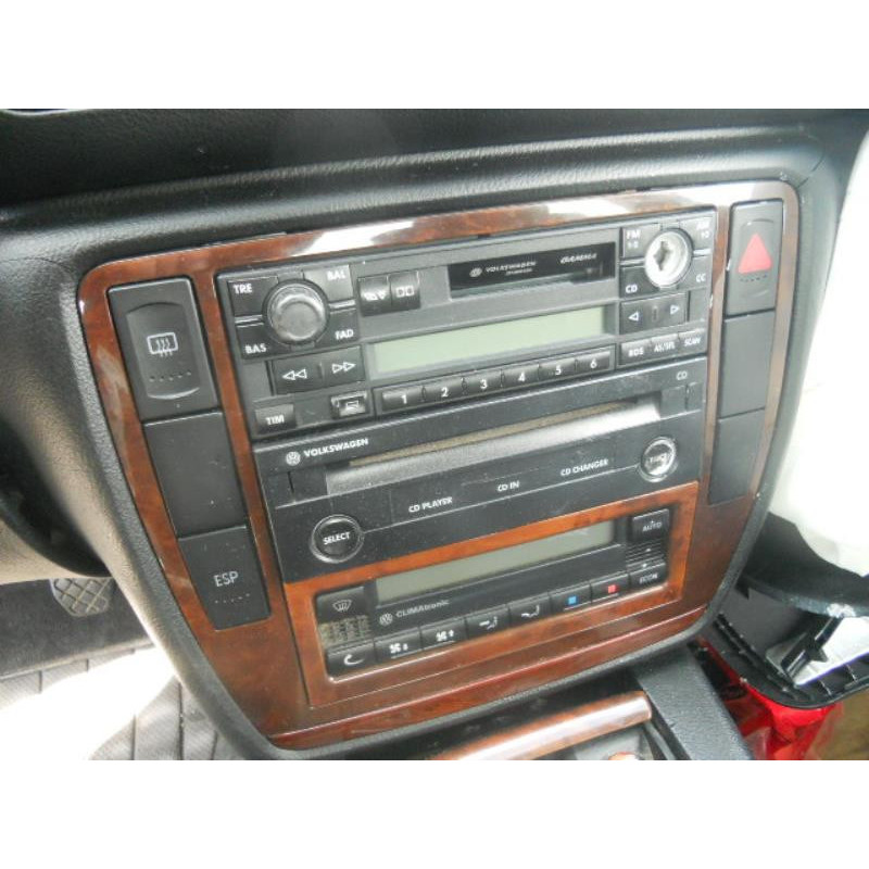 Pare choc arriere VOLKSWAGEN PASSAT 4 Photo n°22