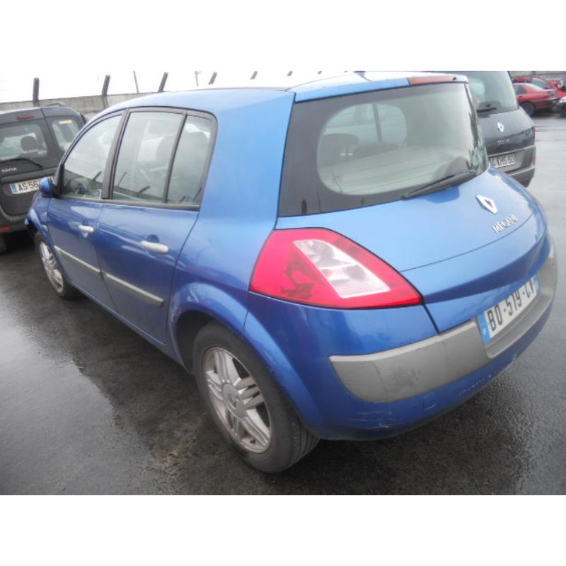 Pare choc arriere RENAULT MEGANE 2 Photo n°15