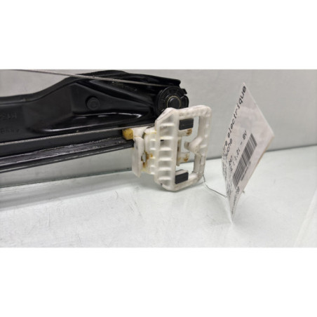 Leve vitre electrique avant gauche FIAT PANDA 3
