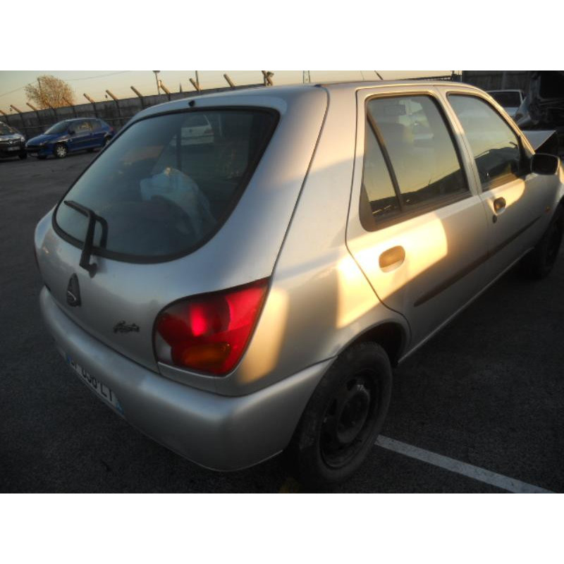 Leve vitre mecanique avant droit FORD FIESTA 4 Photo n°13