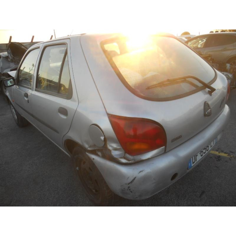 Leve vitre mecanique avant droit FORD FIESTA 4 Photo n°14