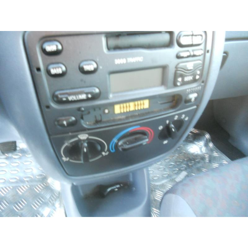 Leve vitre mecanique avant droit FORD FIESTA 4 Photo n°16