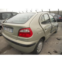 Traverse superieure RENAULT MEGANE 1