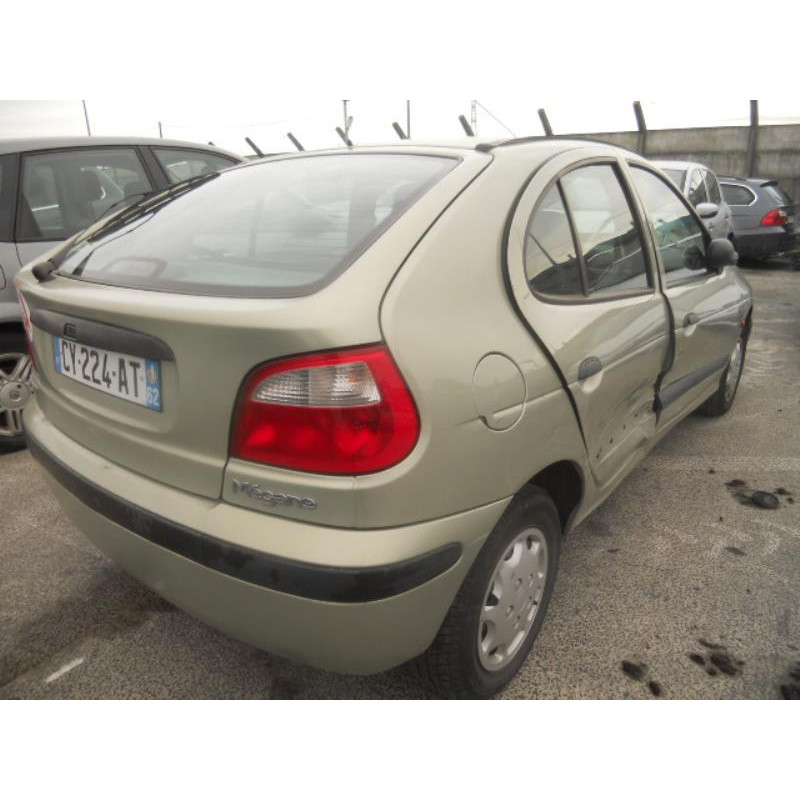 Traverse superieure RENAULT MEGANE 1 Photo n°14