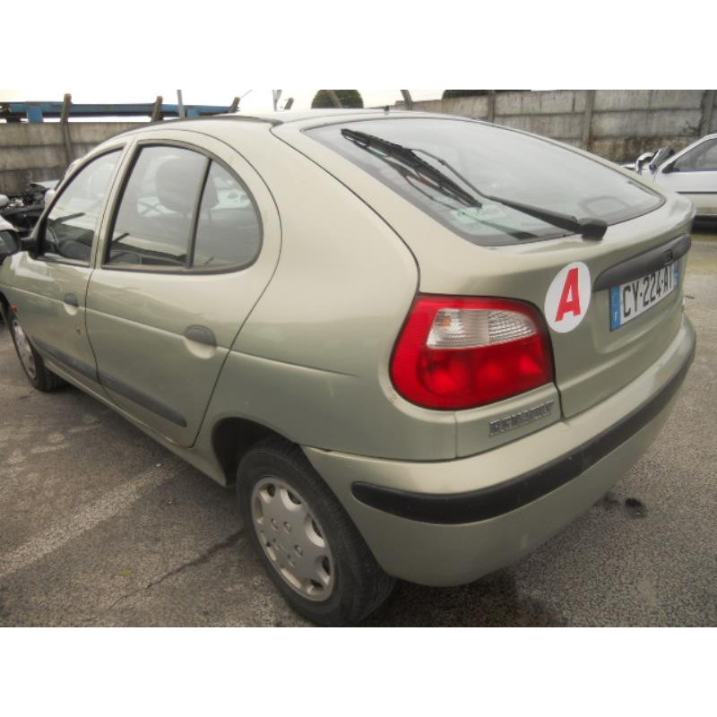 Traverse superieure RENAULT MEGANE 1 Photo n°15