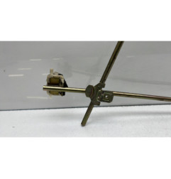 Leve vitre mecanique avant gauche RENAULT R19