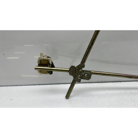 Leve vitre mecanique avant gauche RENAULT R19