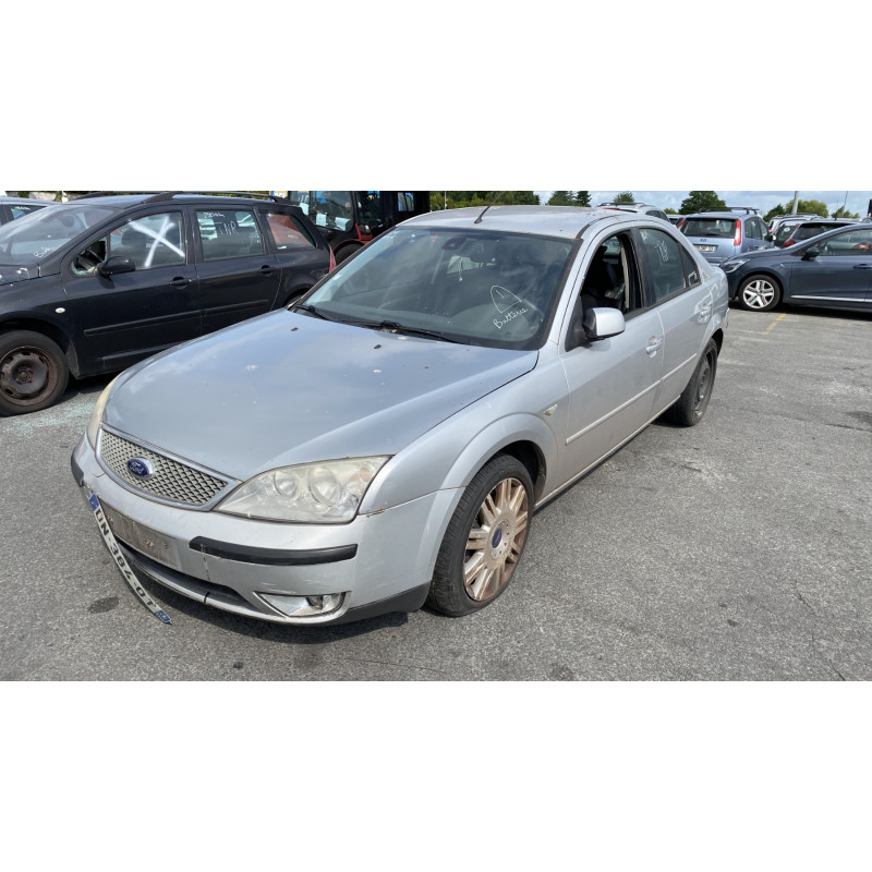 Feu arriere principal gauche (feux) FORD MONDEO 2 Photo n°4