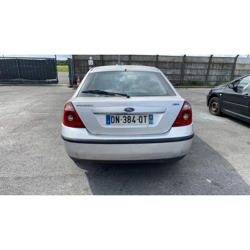Feu arriere principal gauche (feux) FORD MONDEO 2 Photo n°8