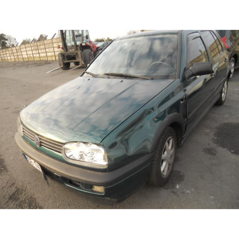 Pare choc arriere VOLKSWAGEN GOLF 3 Photo n°16