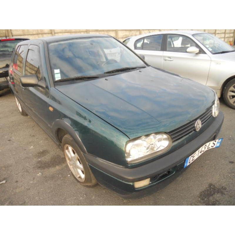 Pare choc arriere VOLKSWAGEN GOLF 3 Photo n°17
