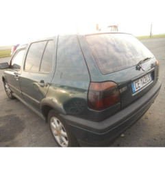 Pare choc arriere VOLKSWAGEN GOLF 3
