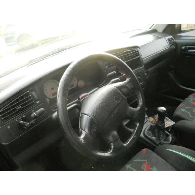 Pare choc arriere VOLKSWAGEN GOLF 3 Photo n°20