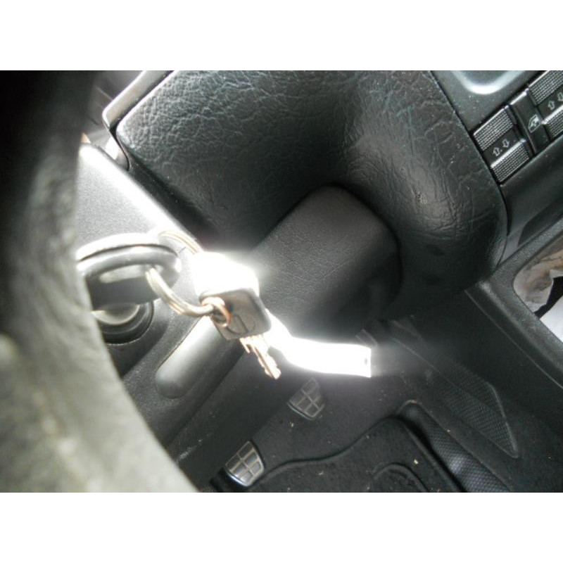 Pare choc arriere VOLKSWAGEN GOLF 3 Photo n°22