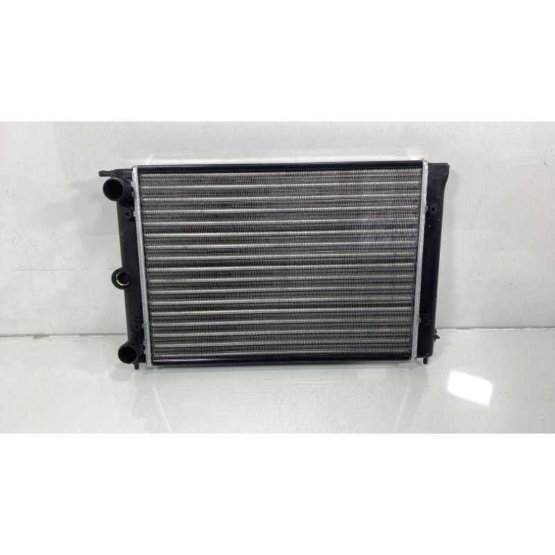 Radiateur eau VOLKSWAGEN PASSAT 7 Photo n°3