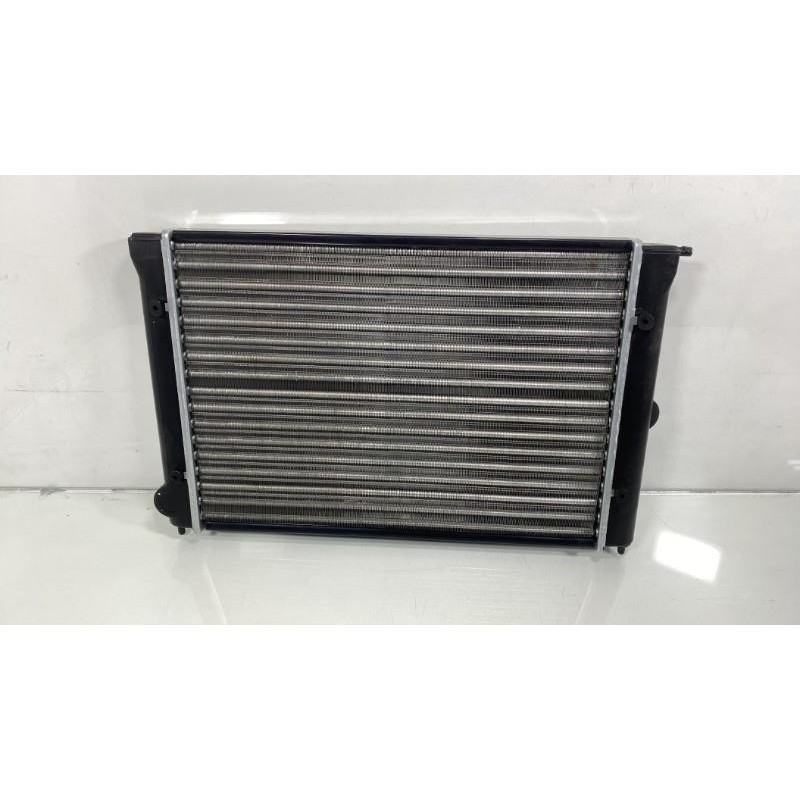 Radiateur eau VOLKSWAGEN PASSAT 7 Photo n°5