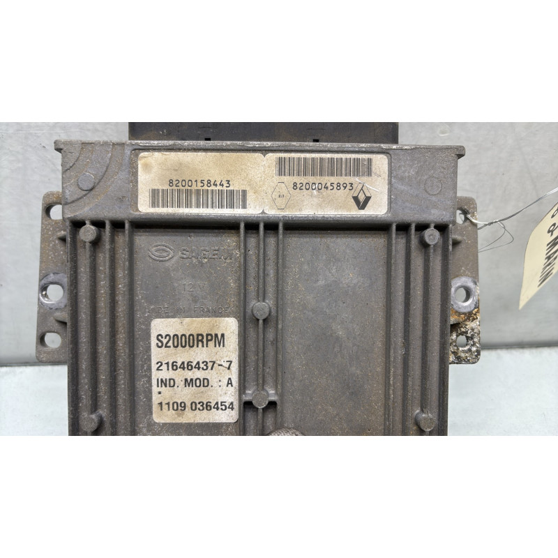 Calculateur moteur RENAULT LAGUNA 2 Photo n°2