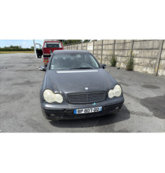Aile avant droit MERCEDES CLASSE C 203