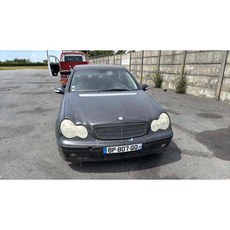 Aile avant droit MERCEDES CLASSE C 203 Photo n°9