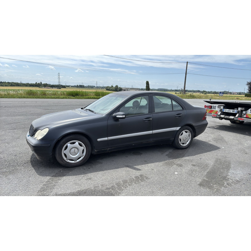 Aile avant droit MERCEDES CLASSE C 203 Photo n°11