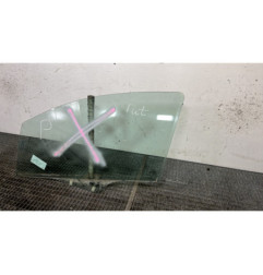 Vitre avant gauche PEUGEOT 207