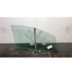Vitre avant gauche PEUGEOT 207