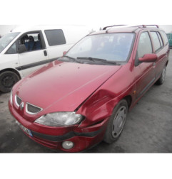 Pare choc arriere RENAULT MEGANE 1