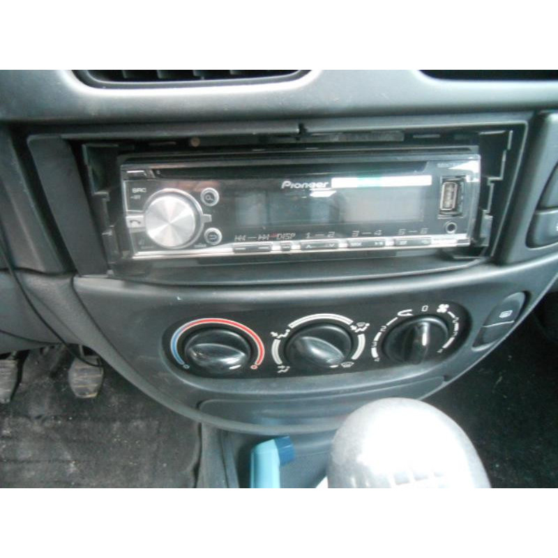 Pare choc arriere RENAULT MEGANE 1 Photo n°17