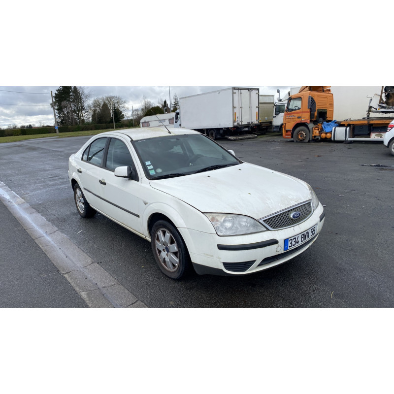 Vitre avant gauche FORD MONDEO 2 Photo n°6