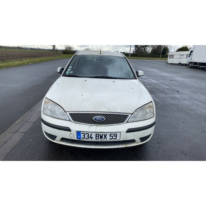 Vitre avant gauche FORD MONDEO 2 Photo n°12