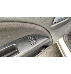 Vitre avant gauche FORD MONDEO 2