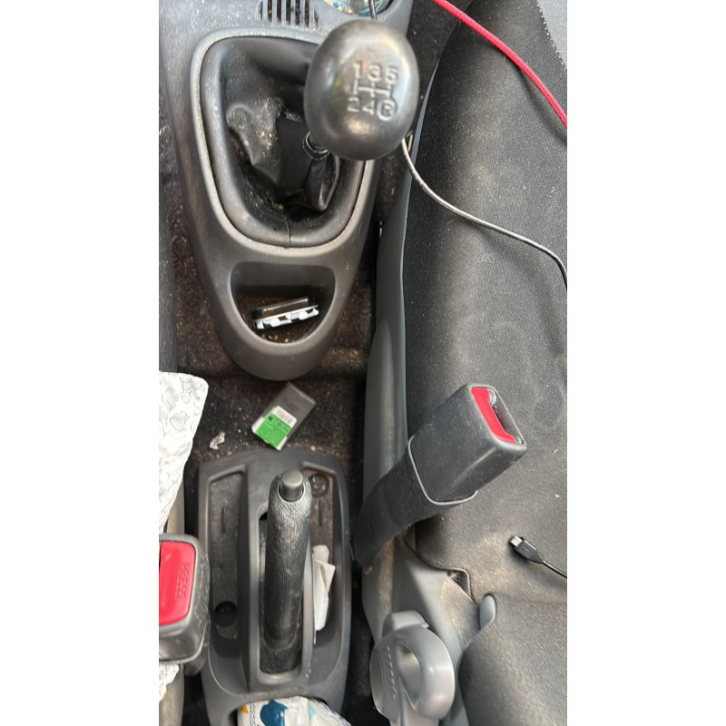 Ceinture arriere gauche CITROEN C1 1 Photo n°18
