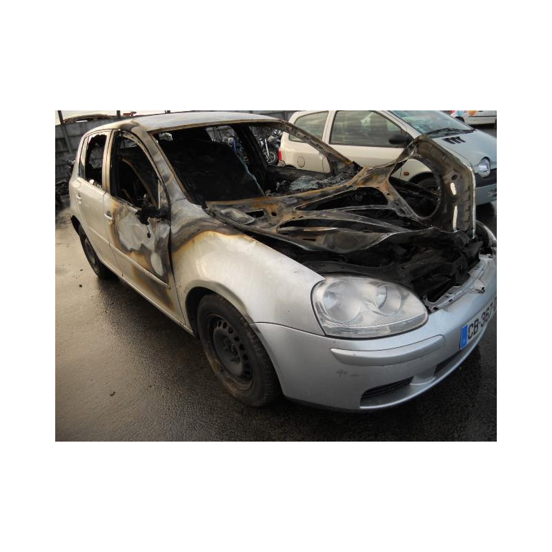 Renfort pare choc avant (traverse) VOLKSWAGEN GOLF 5 Photo n°3