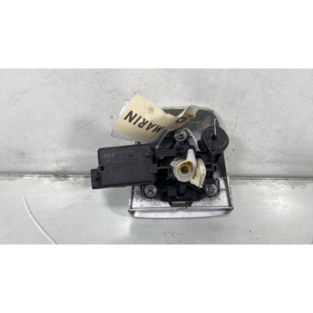 Bouton de coffre RENAULT CLIO 2 CAMPUS