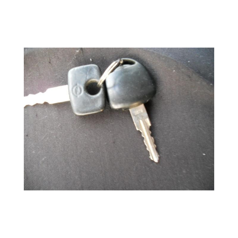 Cardan gauche (transmission) OPEL CORSA B Photo n°17