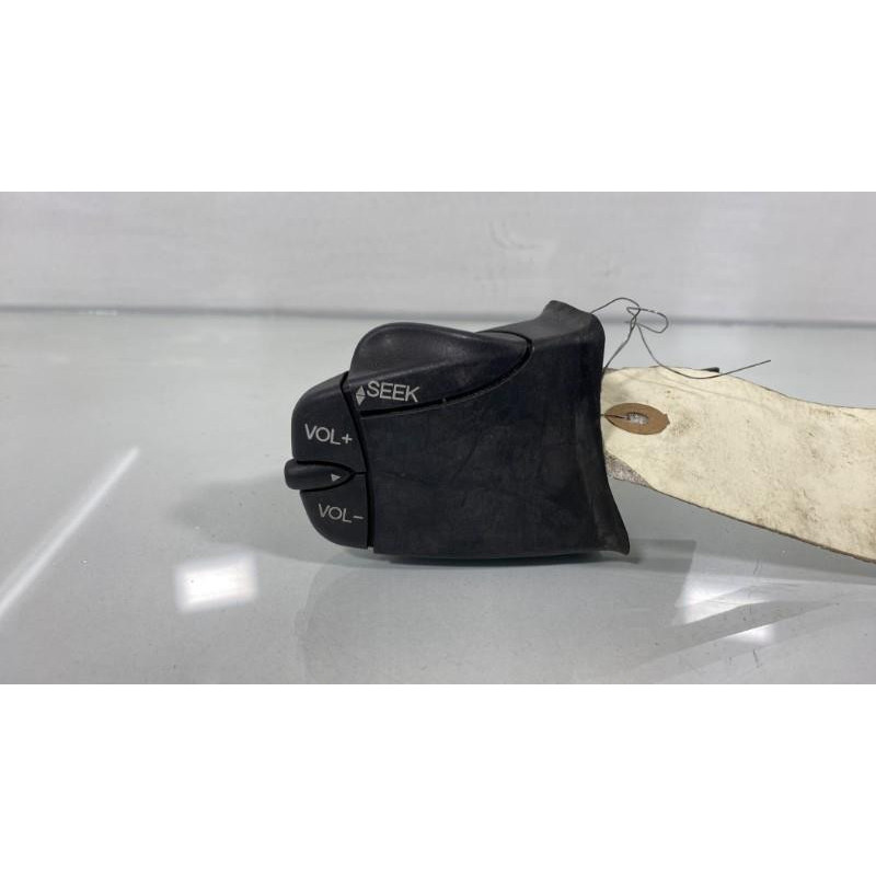 Commande autoradio FORD FOCUS 1 Photo n°12