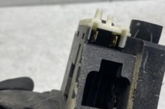 Serrure avant droit RENAULT CLIO 2