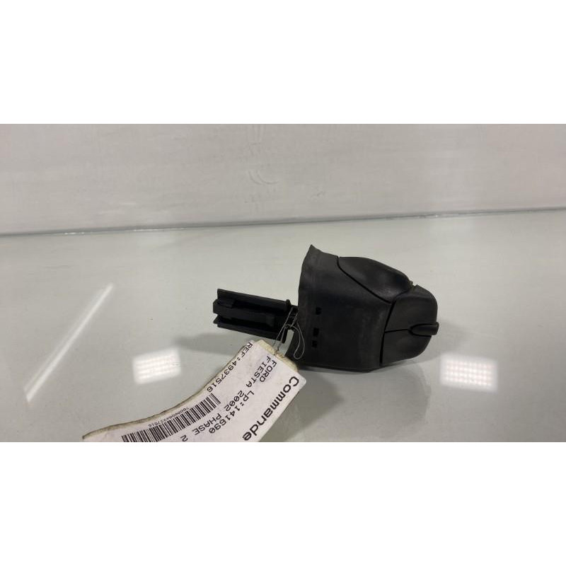 Commande autoradio FORD FIESTA 5 Photo n°12