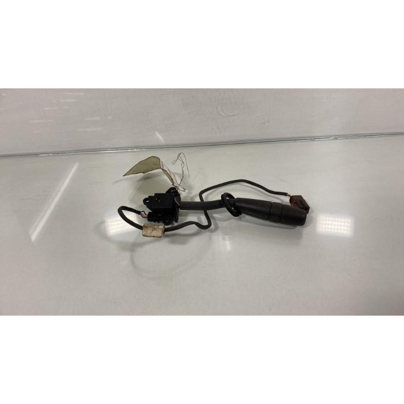 Commande autoradio NISSAN ALMERA 2 Photo n°3