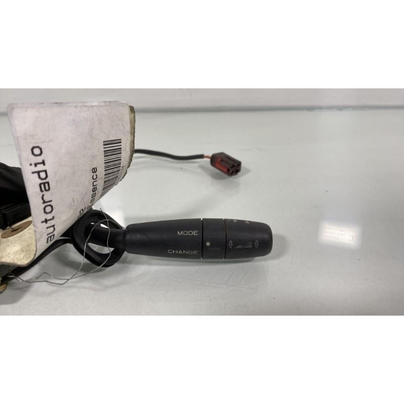Commande autoradio NISSAN ALMERA 2 Photo n°4